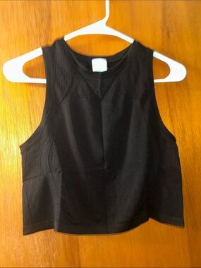 Gilly Hicks Black Sleeveless Crop Tank Top